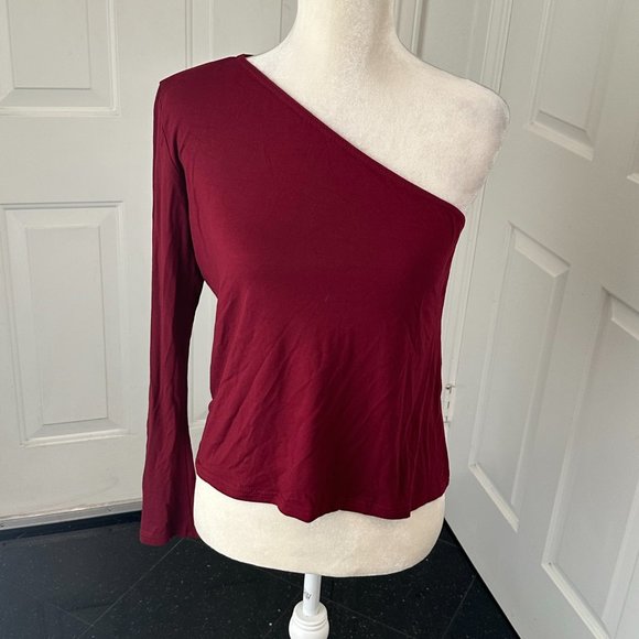 NWT Nasty Gal Maroon One-Shoulder Top Size 10 US 14 UK - Picture 10 of 10